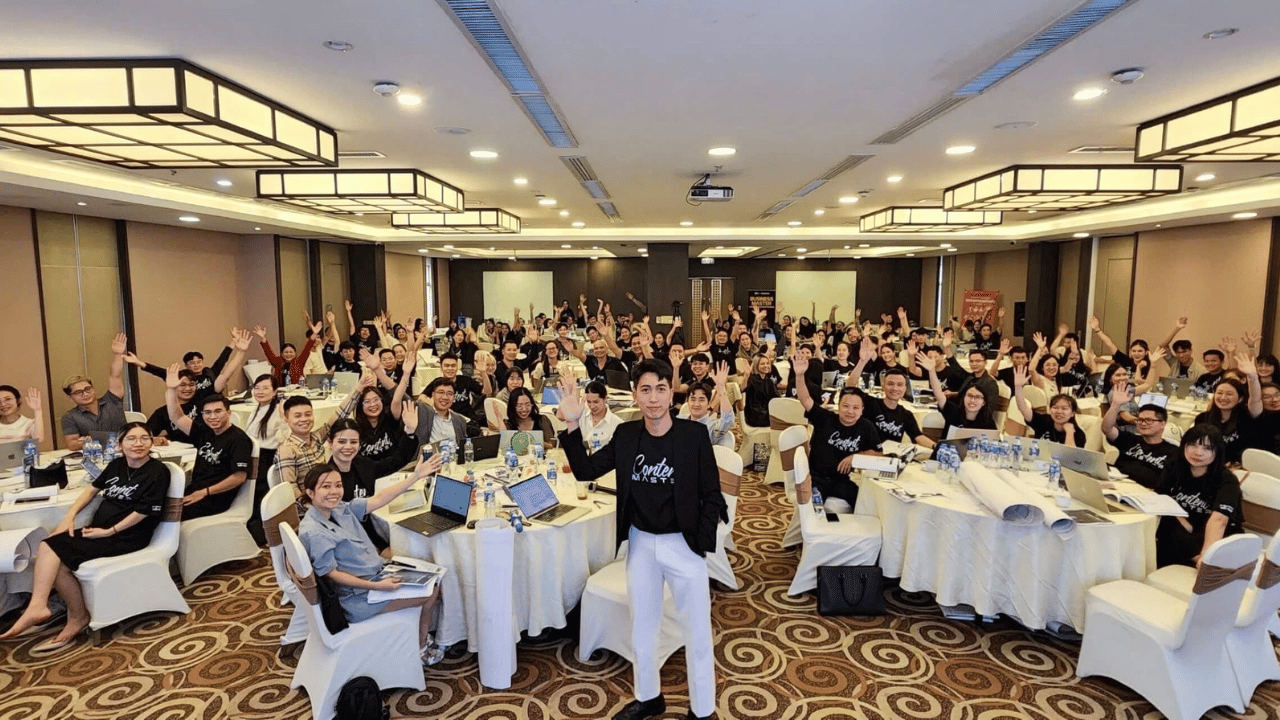 Đội ngũ LDH Media đào tạo doanh nghiệp
